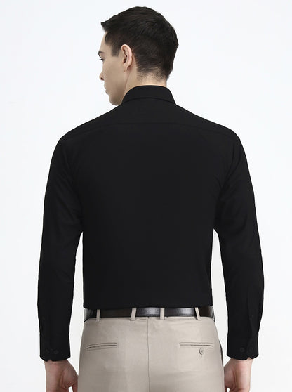 Black Solid Regular Fit Formal Shirt | JadeBlue