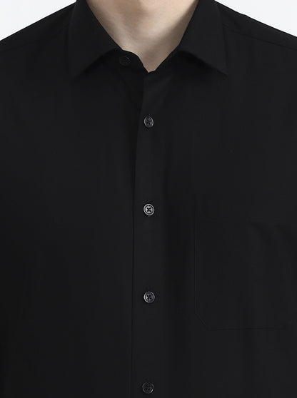 Black Solid Regular Fit Formal Shirt | JadeBlue