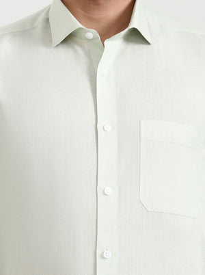 Pista Solid Regular Fit Formal Shirt | JadeBlue