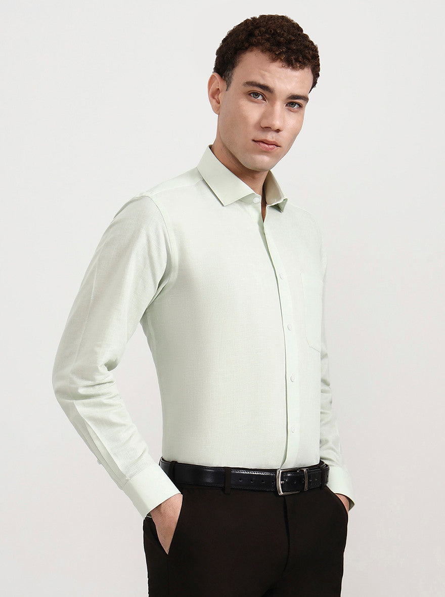 Pista Solid Regular Fit Formal Shirt | JadeBlue