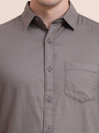 Grey Solid Slim Fit Casual Shirt | JadeBlue