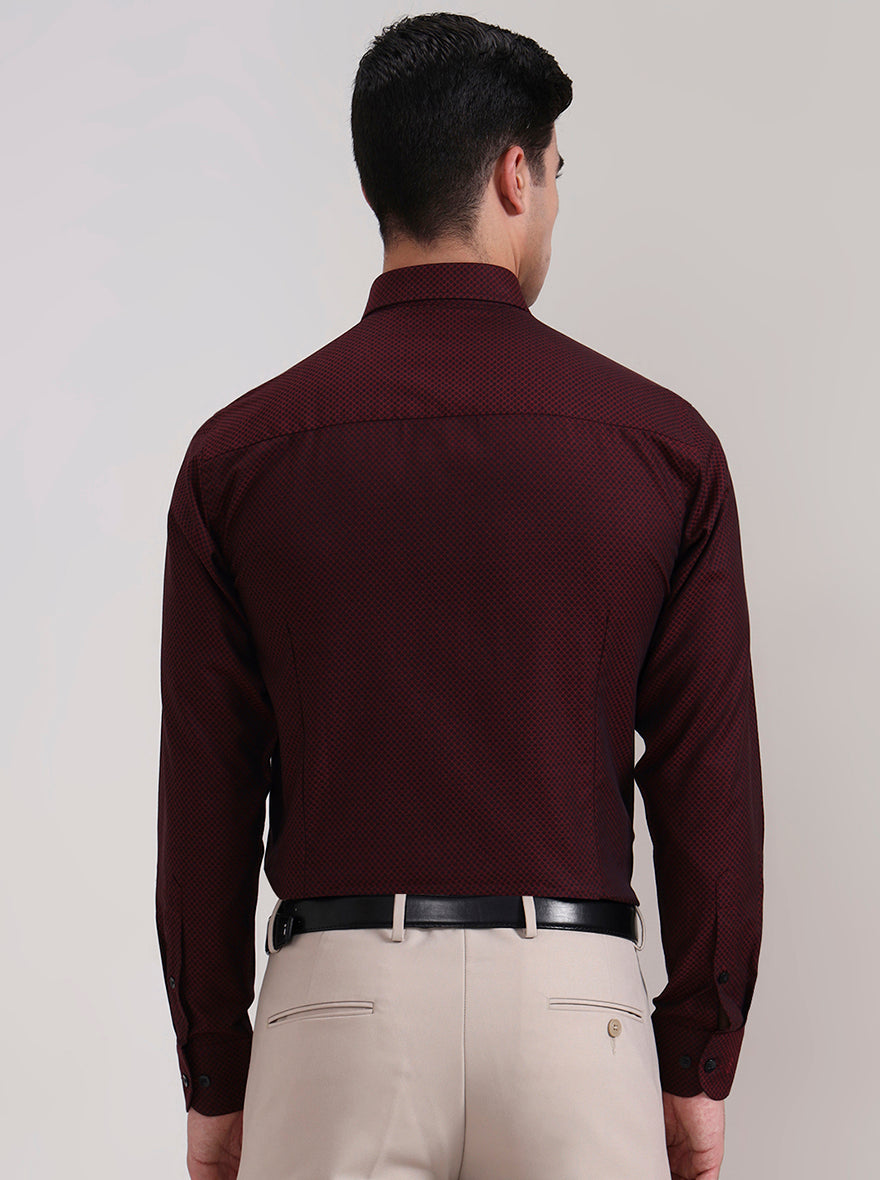 Maroon Solid Slim Fit Formal Shirt | Metal