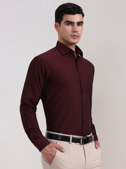Maroon Solid Slim Fit Formal Shirt | Metal
