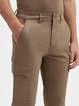 Brown Solid Slim Fit Cargo Pant | JadeBlue