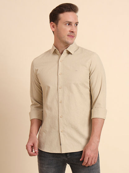 Beige Solid Slim Fit Casual Shirt | JadeBlue
