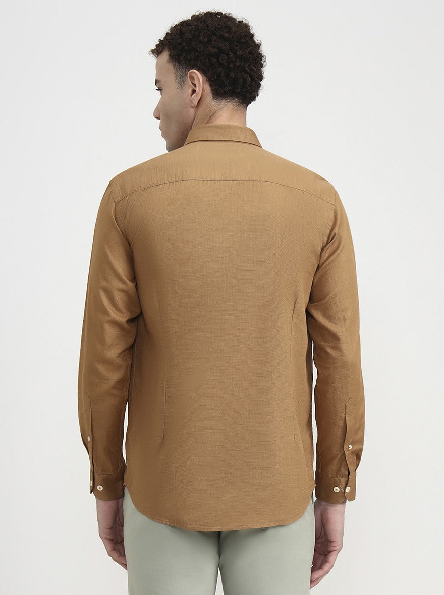 Fawn Solid Tailored Fit Semi Casual Shirt | Greenfibre