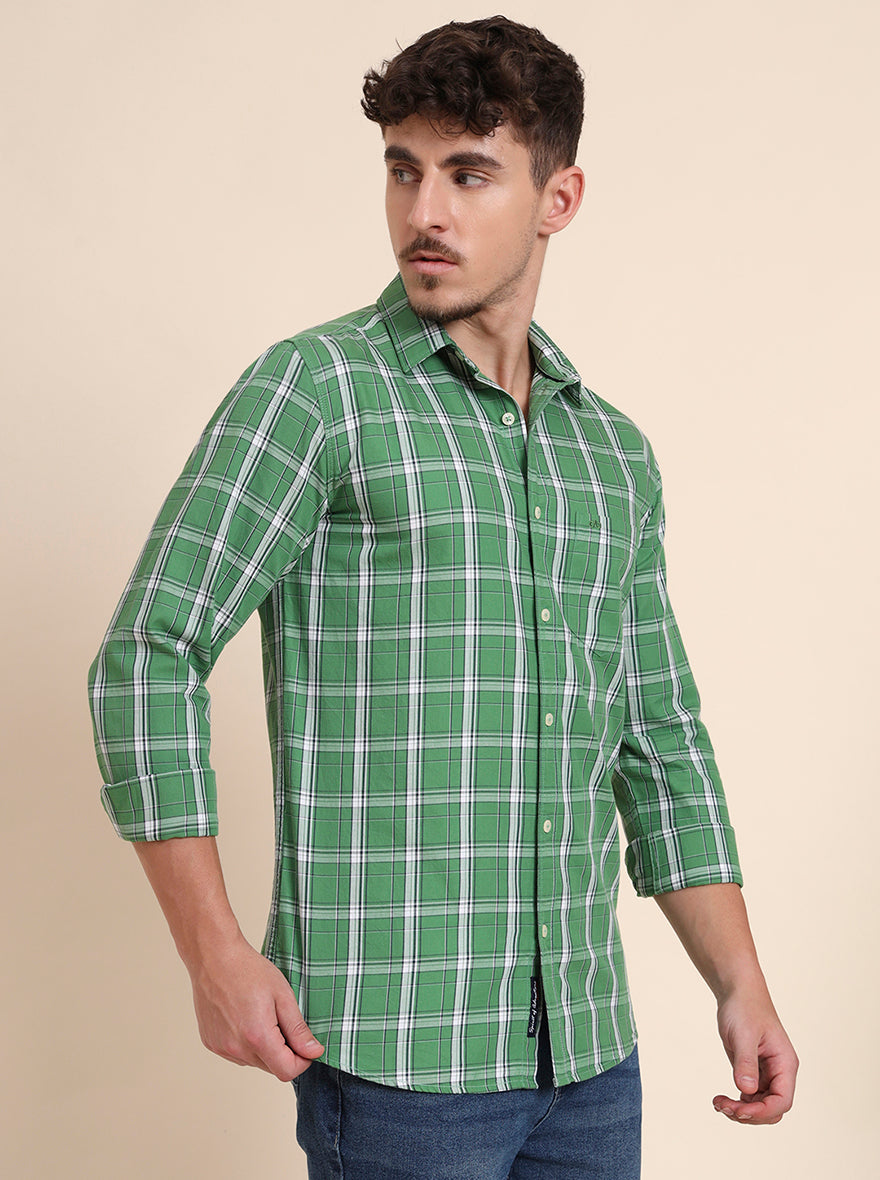 Light Green Checked Slim Fit Casual Shirt | JadeBlue