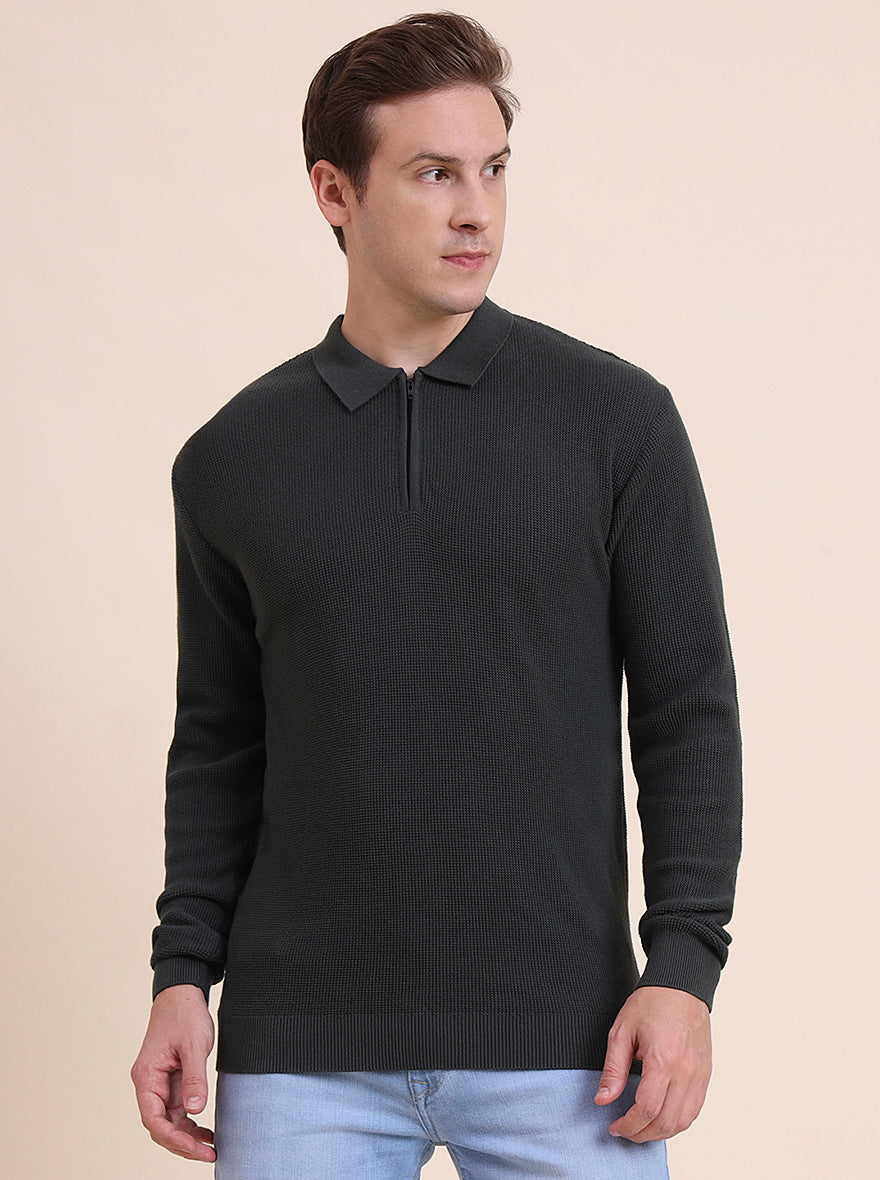 Olive Solid Slim Fit T-Shirt | JadeBlue