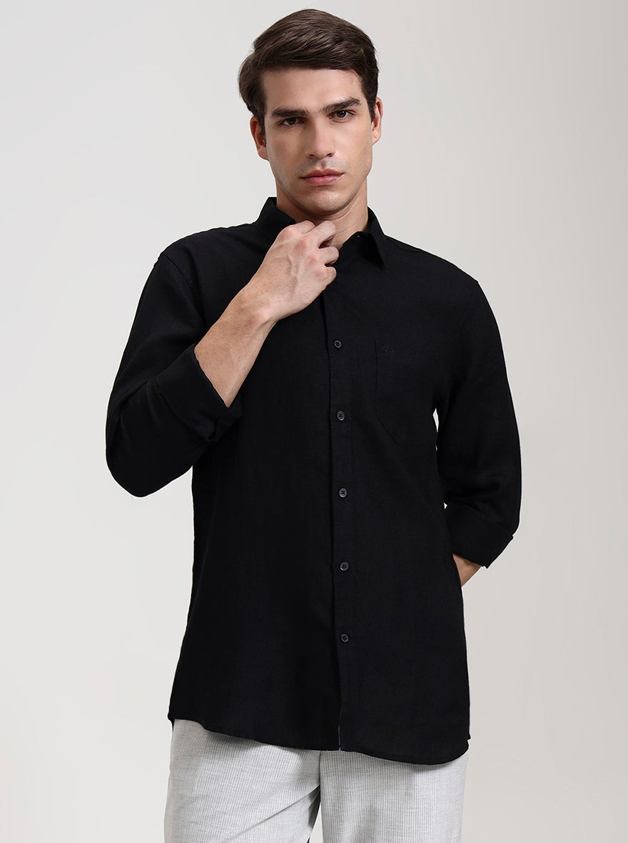 Black Solid Slim Fit Casual Shirt | JadeBlue
