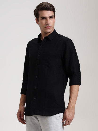 Black Solid Slim Fit Casual Shirt | JadeBlue