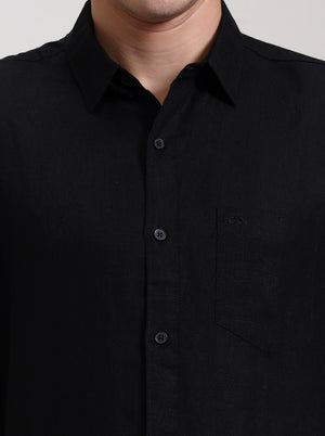 Black Solid Slim Fit Casual Shirt | JadeBlue