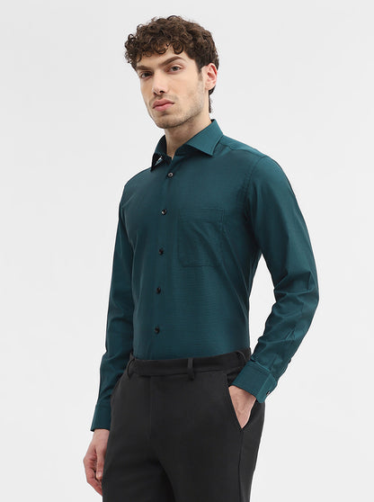 Green Solid Slim Fit Formal Shirt | Metal