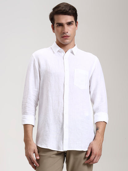 White Solid Slim Fit Casual Shirt | JadeBlue