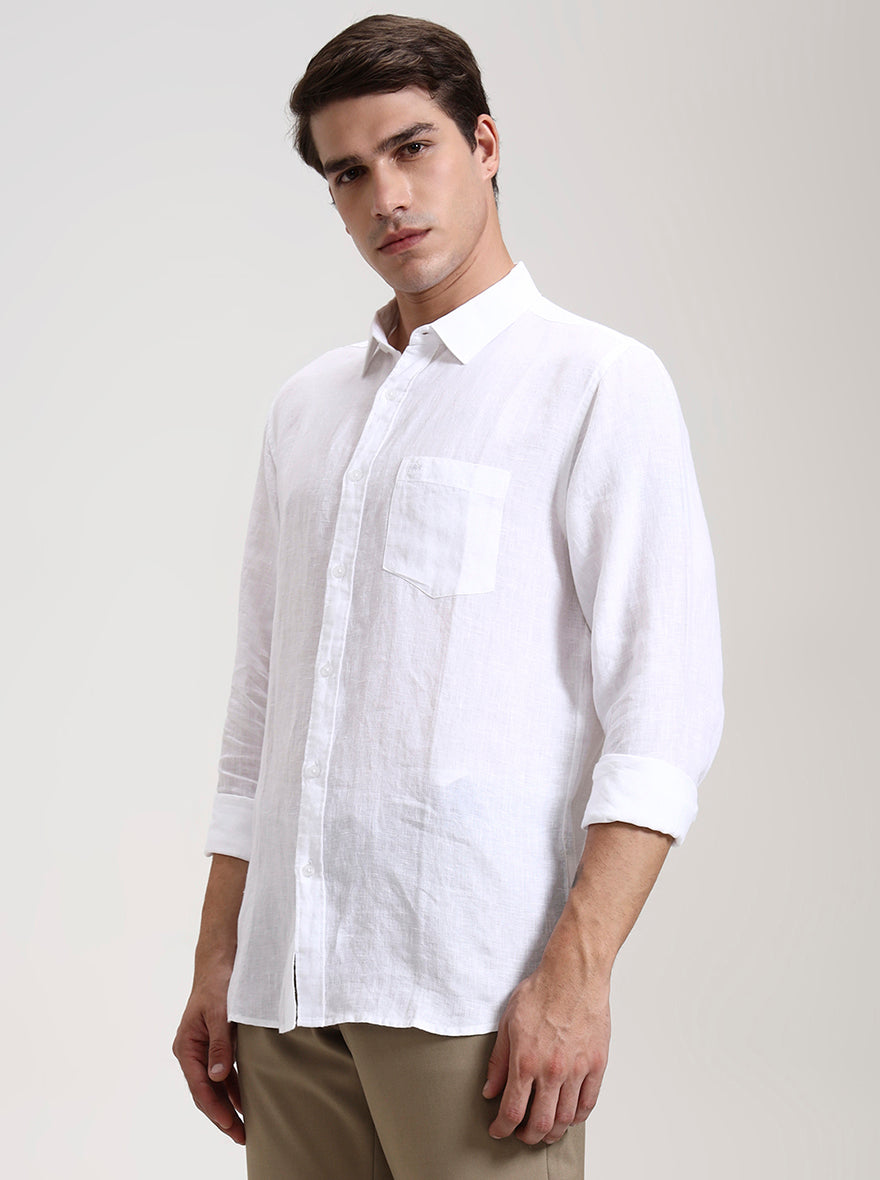White Solid Slim Fit Casual Shirt | JadeBlue