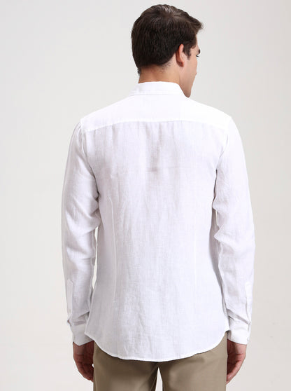 White Solid Slim Fit Casual Shirt | JadeBlue