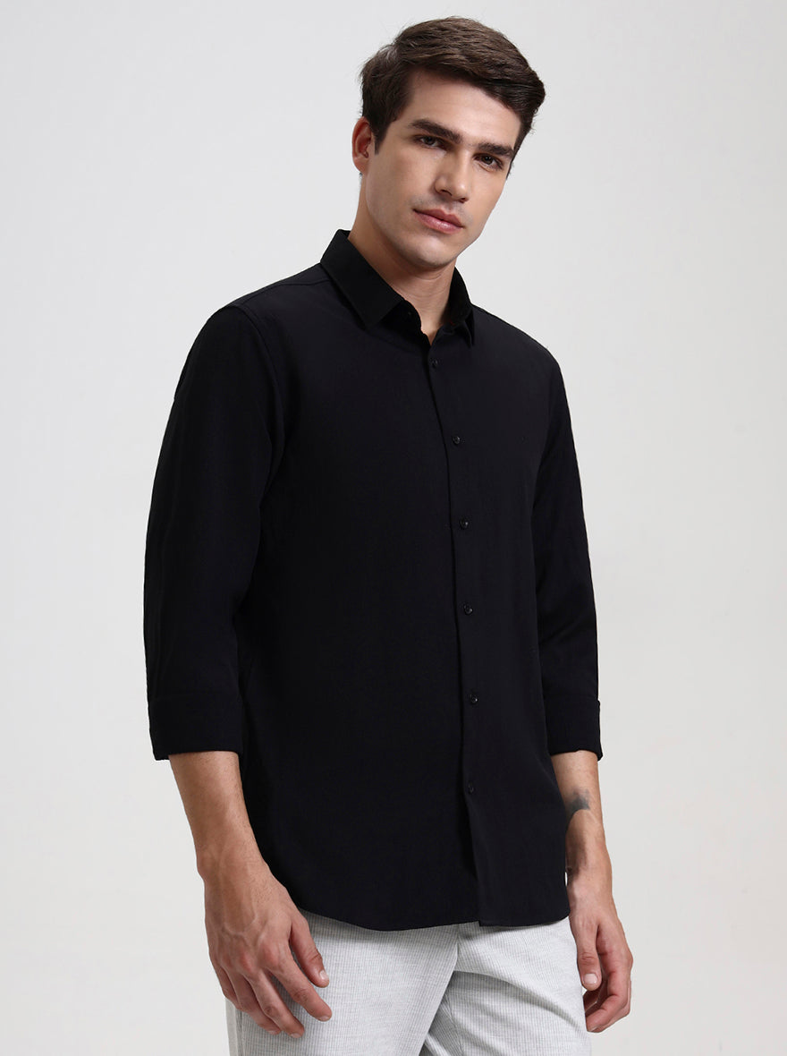 Black Solid Slim Fit Casual Shirt | JadeBlue