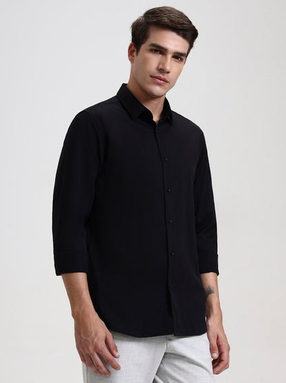 Black Solid Slim Fit Casual Shirt | JadeBlue