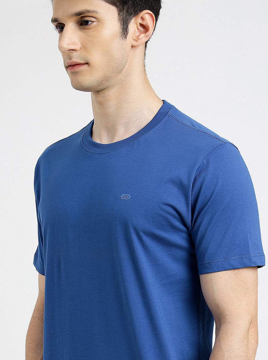 Blue Solid Slim Fit T-Shirt | JadeBlue