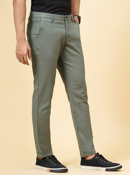 Olive Green Solid Uno Fit Casual Trouser | JadeBlue