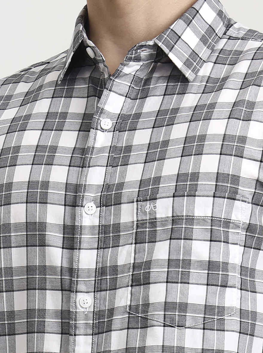 White Checked Slim Fit Casual Shirt | JadeBlue