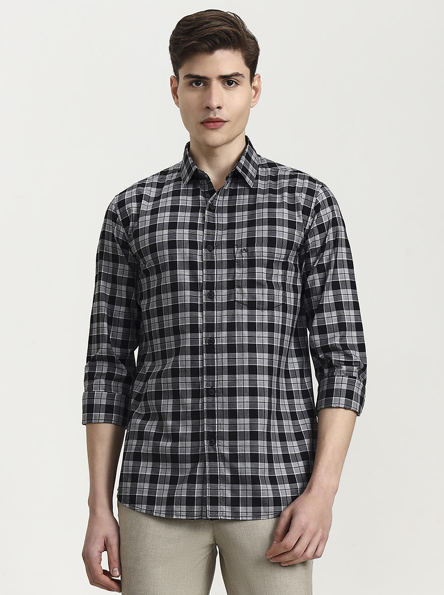 Black Checked Slim Fit Casual Shirt | JadeBlue