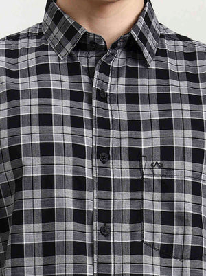 Black Checked Slim Fit Casual Shirt | JadeBlue
