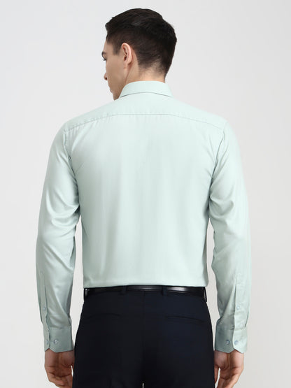 Light Pista  Solid Regular Fit Formal Shirt | JadeBlue