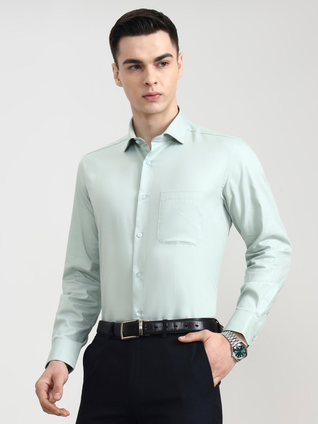 Light Pista  Solid Regular Fit Formal Shirt | JadeBlue