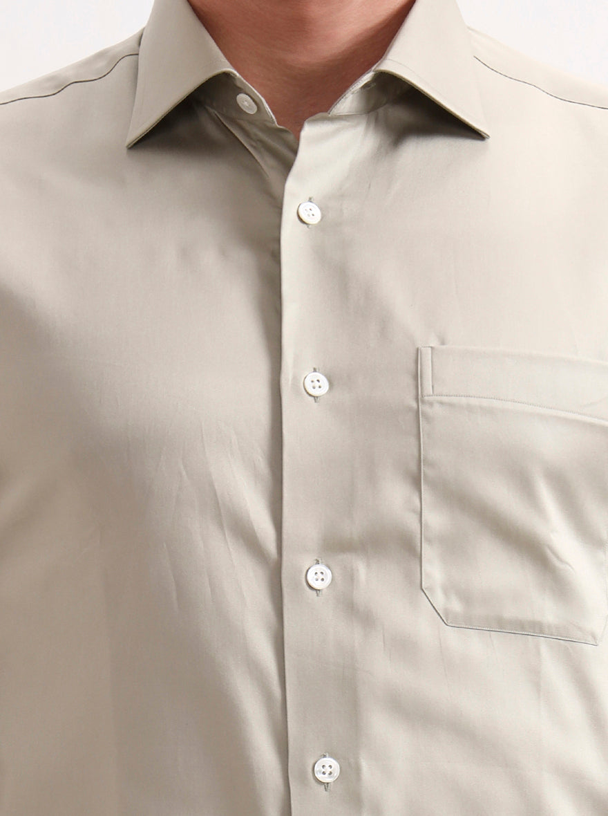 Light Pista Solid Slim Fit Formal Shirt | JadeBlue Super Luxe