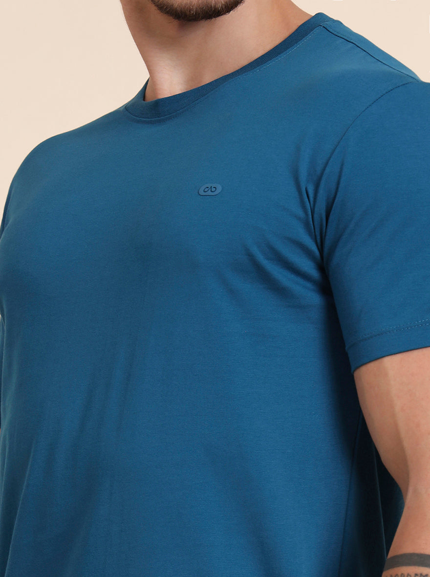 Teal Blue Solid Slim Fit T-Shirt | JadeBlue
