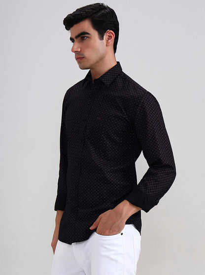 Black & Pink Printed Tailored Fit Semi Casual Shirt | JadeBlue