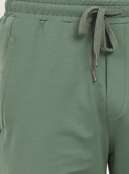 Winter Green Solid Slim Fit Shorts | JadeBlue