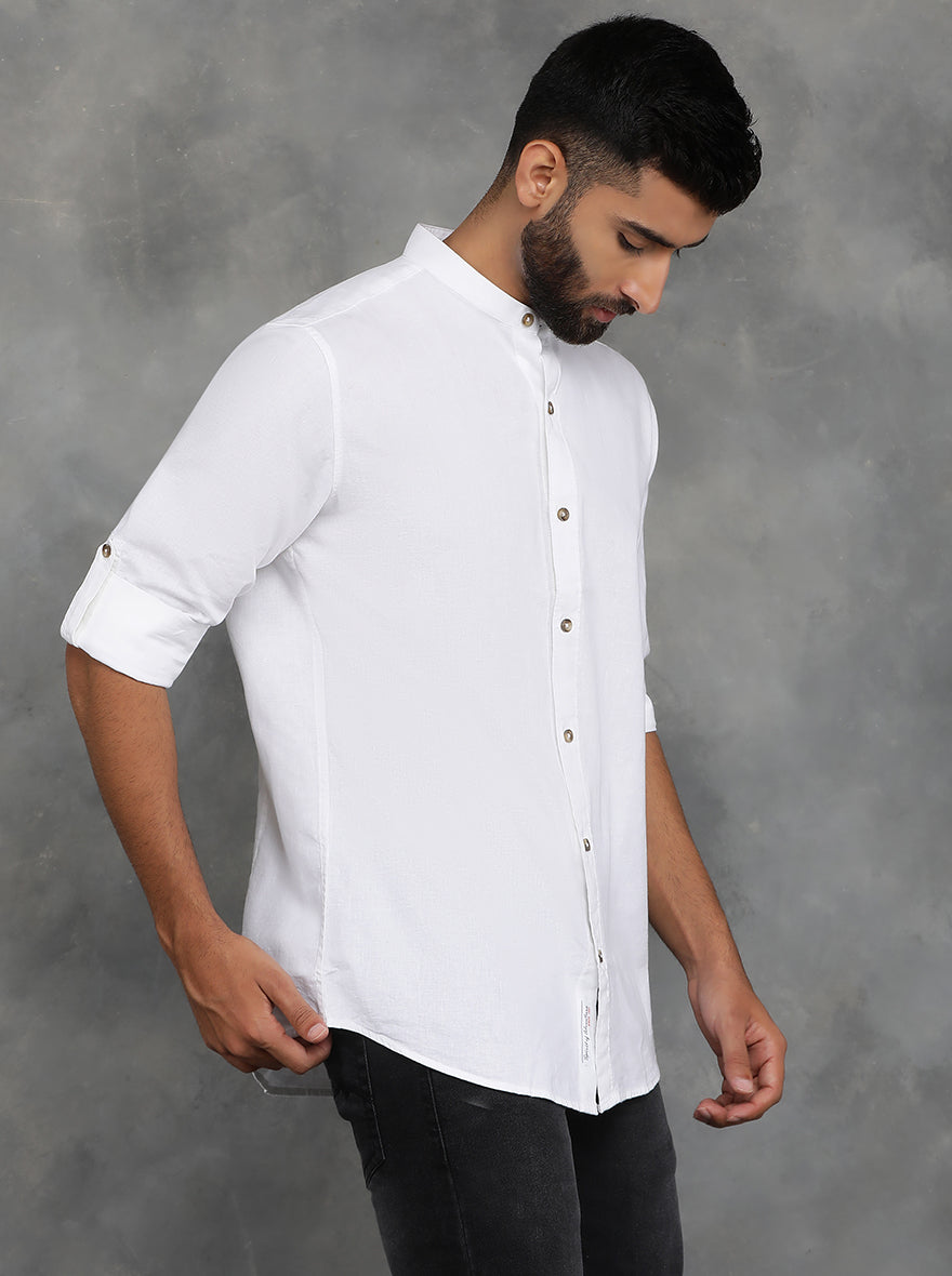 White Solid Slim Fit Casual Shirt | JadeBlue