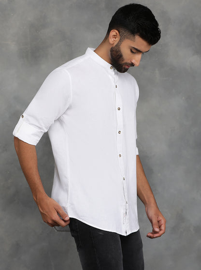 White Solid Slim Fit Casual Shirt | JadeBlue