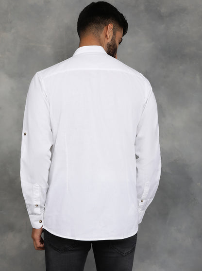 White Solid Slim Fit Casual Shirt | JadeBlue