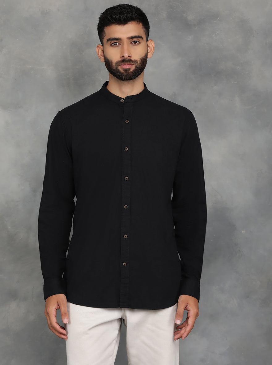 Black Solid Slim Fit Casual Shirt | JadeBlue
