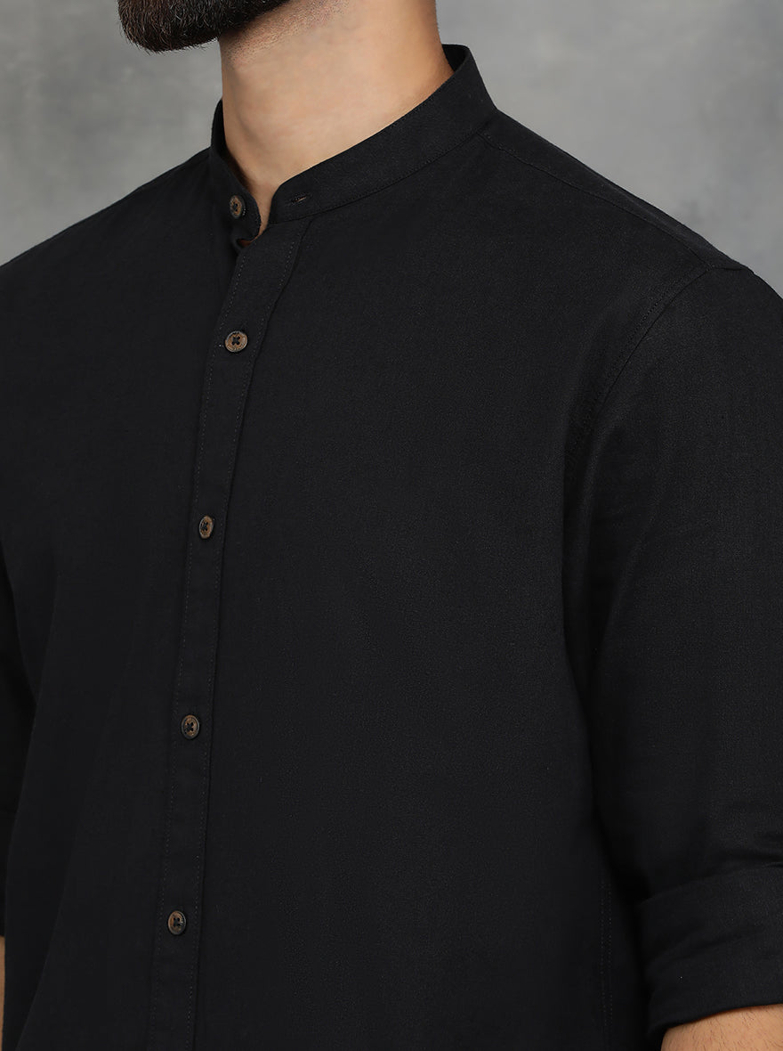 Black Solid Slim Fit Casual Shirt | JadeBlue