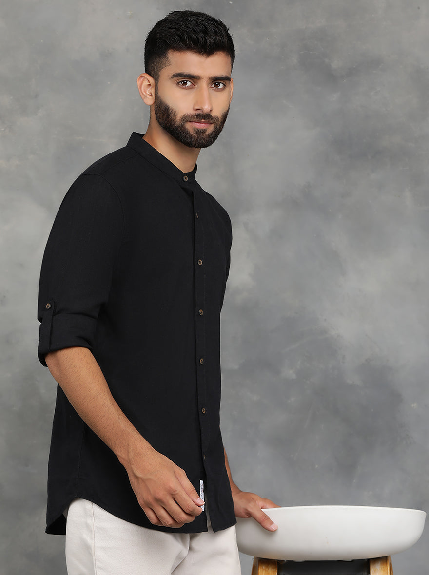 Black Solid Slim Fit Casual Shirt | JadeBlue