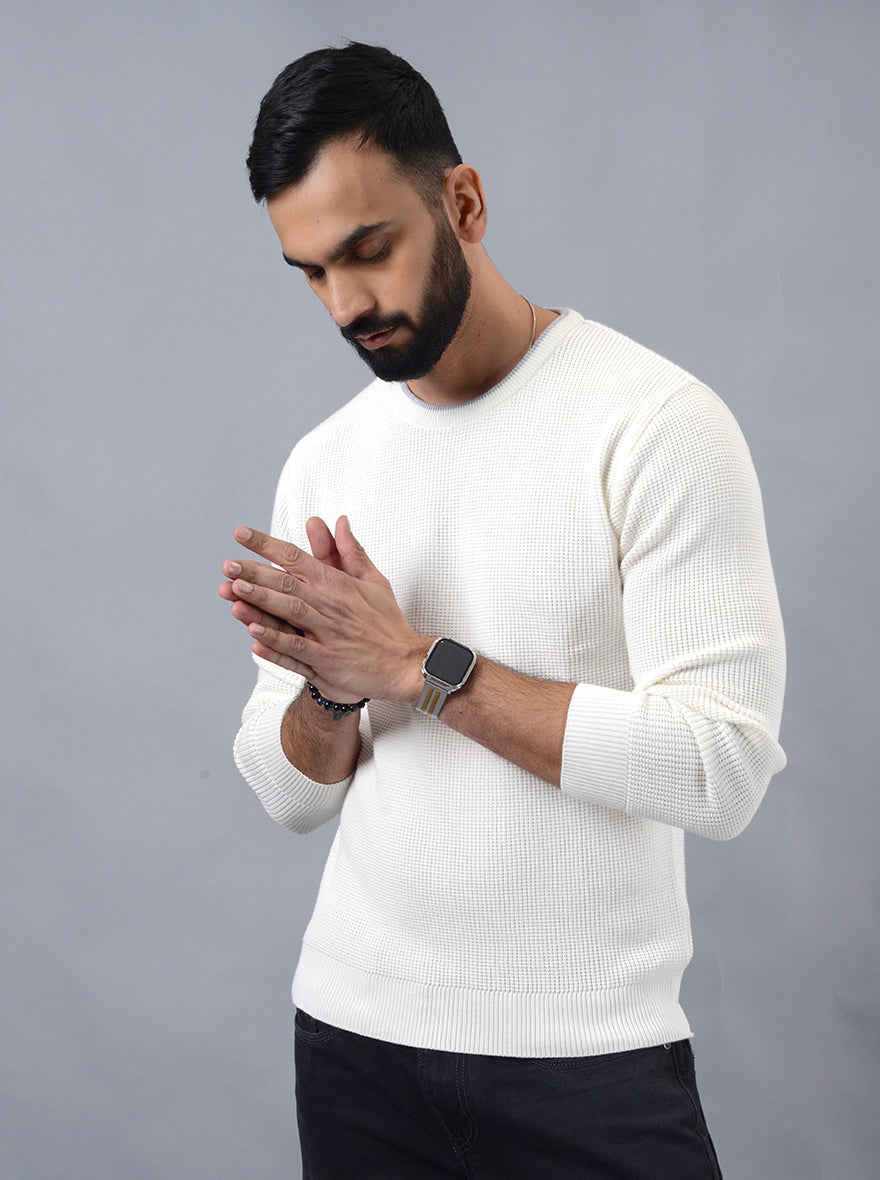 White Solid Slim Fit Winter T-Shirt | JadeBlue
