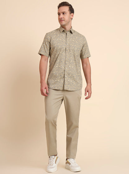 Khaki Solid Regular Fit Track Pant | JadeBlue