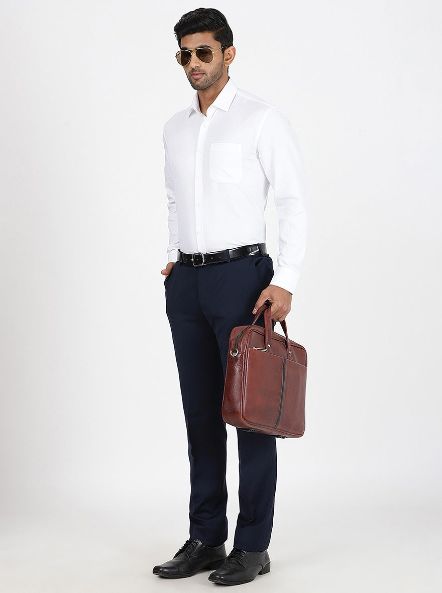 White Solid Regular Fit Formal Shirt | JadeBlue