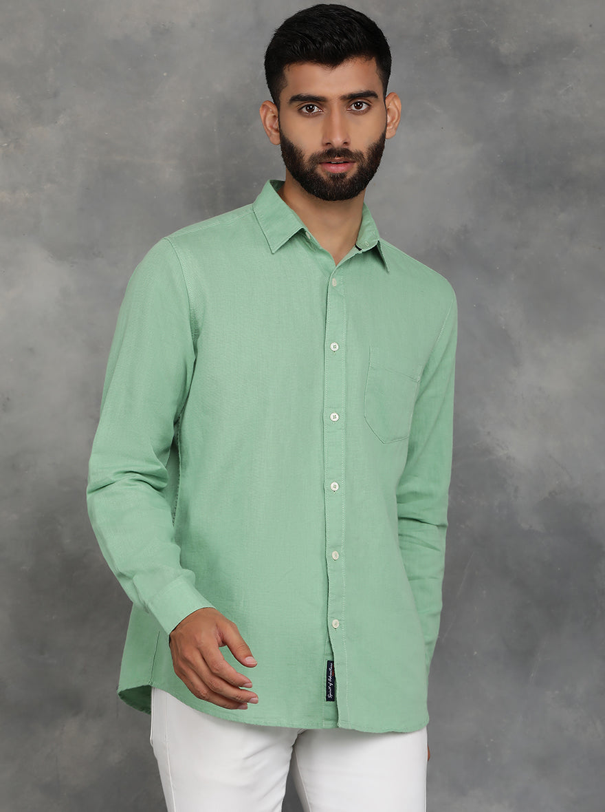 Green Solid Slim Fit Casual Shirt | JadeBlue