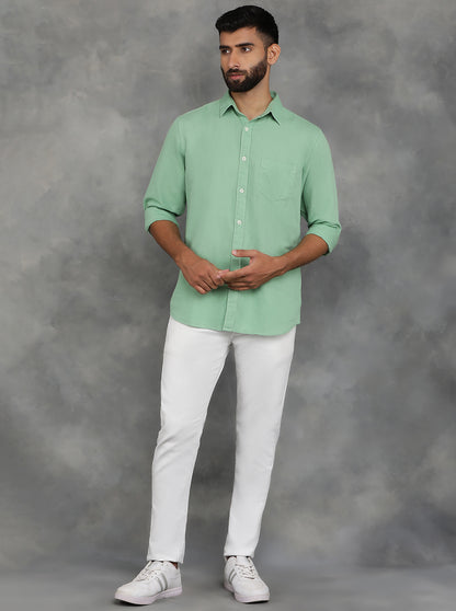 Green Solid Slim Fit Casual Shirt | JadeBlue