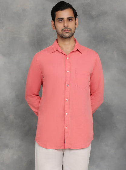 Coral Pink Solid Slim Fit Casual Shirt | JadeBlue