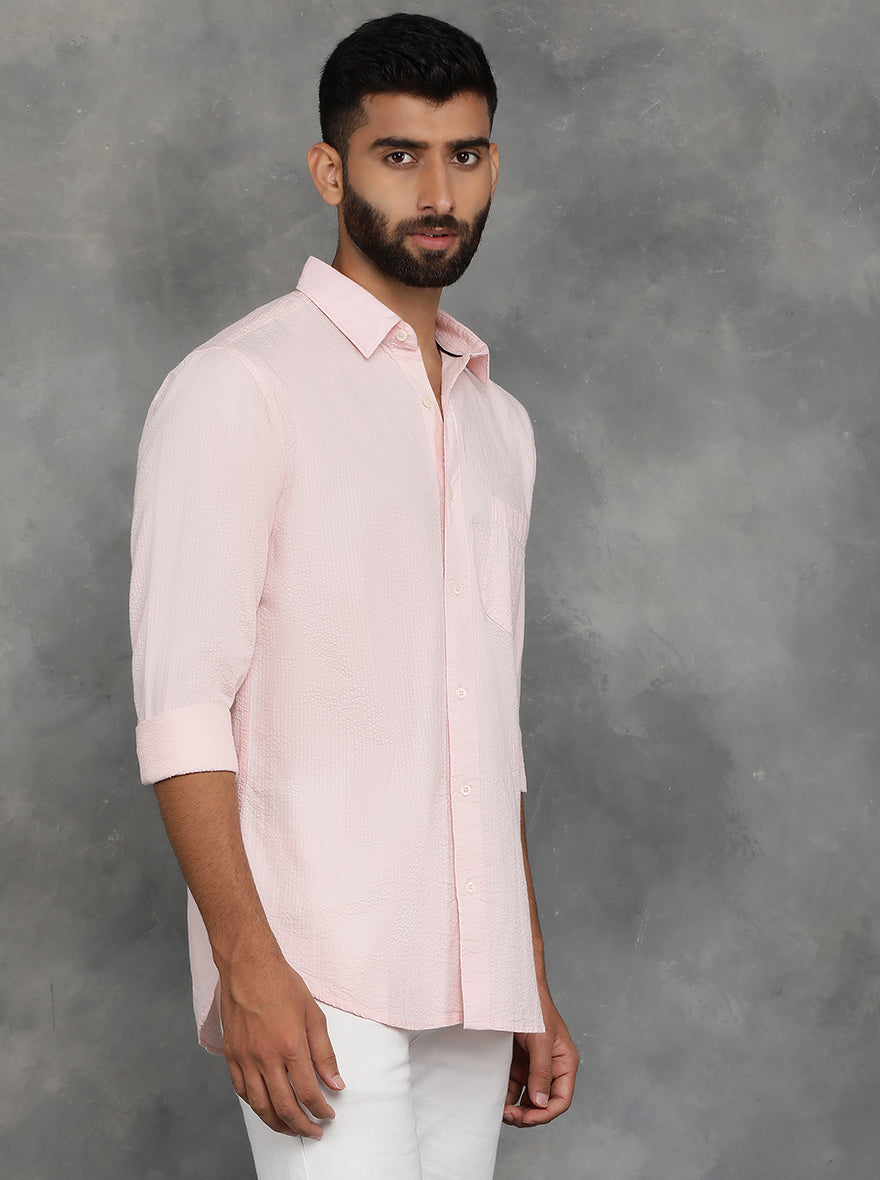 Light Pink Solid Slim Fit Casual Shirt | JadeBlue