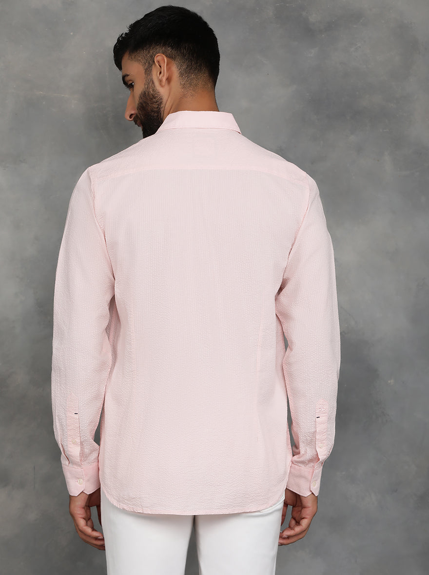 Light Pink Solid Slim Fit Casual Shirt | JadeBlue