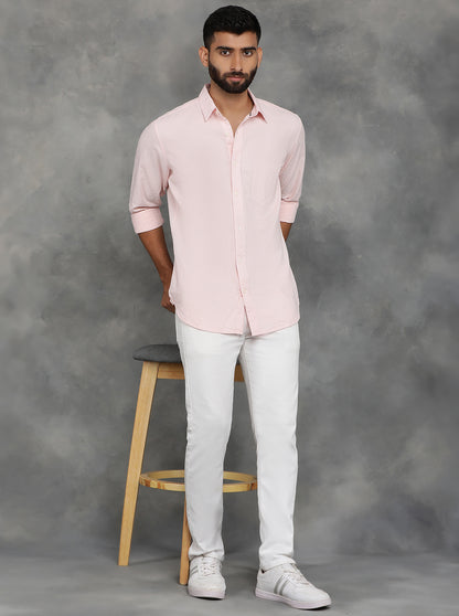 Light Pink Solid Slim Fit Casual Shirt | JadeBlue