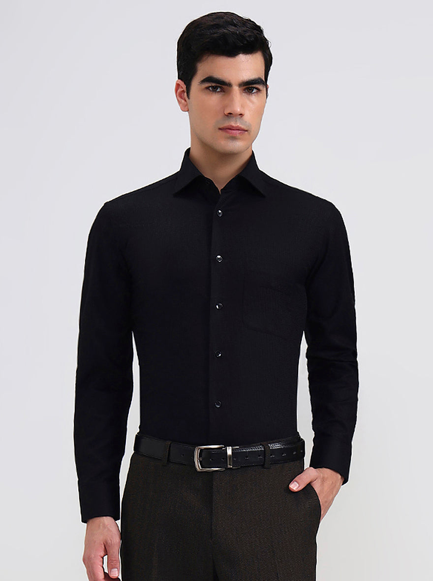 Black Solid Slim Fit Formal Shirt | Metal