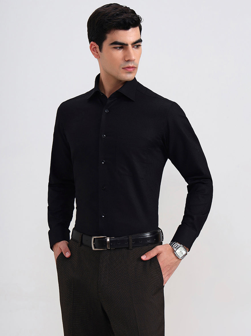 Black Solid Slim Fit Formal Shirt | Metal