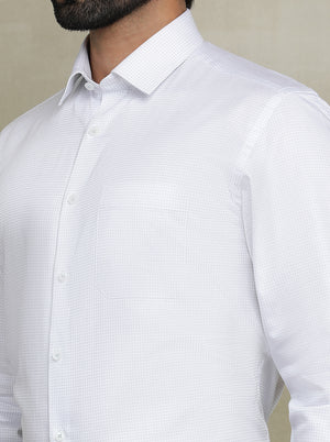 White Checked Regular Fit Formal Shirt | JadeBlue